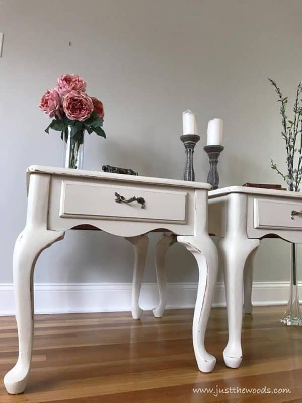 20+ Perfectly Painted Tables that You Can Do Yourself